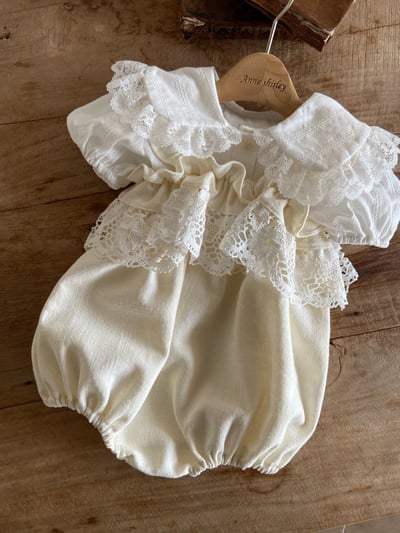 Anne Shirley07｜(3m-22m) 1色荷葉蕾絲無袖包屁衣3