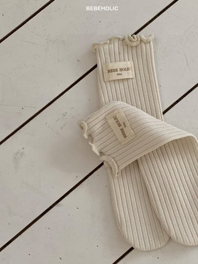 Bebe holic14｜(3m-18m) 木耳滾邊無根襪13