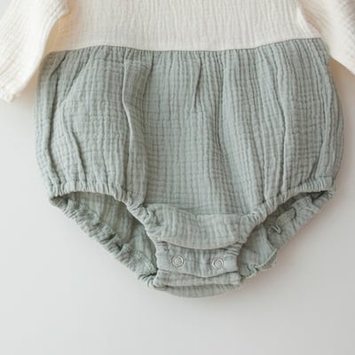 LEMONADE26｜(55cm-85cm) 2色撞色拼接包屁衣含帽子圍兜12