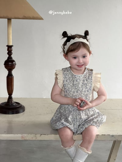 JE719｜(80-110cm) 小碎花連身短褲/荷葉背心2