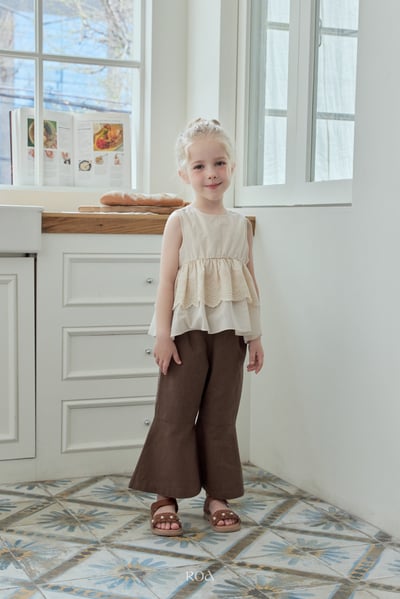 ROA07｜(6m-18m) 1色雕花荷葉背心5