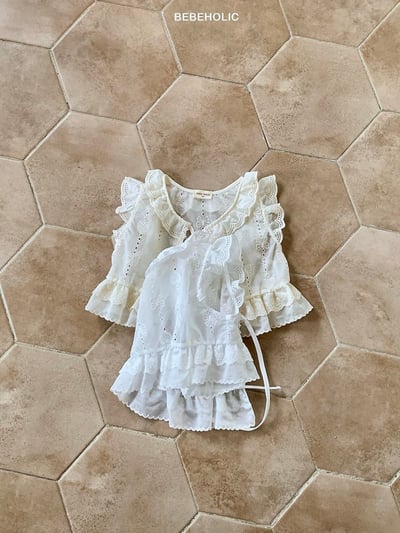 Bebe holic52｜(Free) 荷葉邊蕾絲背心5