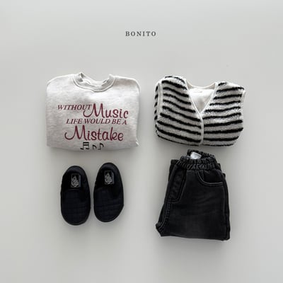 Bonito31｜(75cm-125cm) 英字印花休閒上衣11