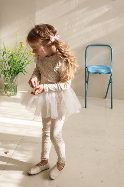 FLO41｜(75-140) 3色蕾絲邊碎花緊身褲8