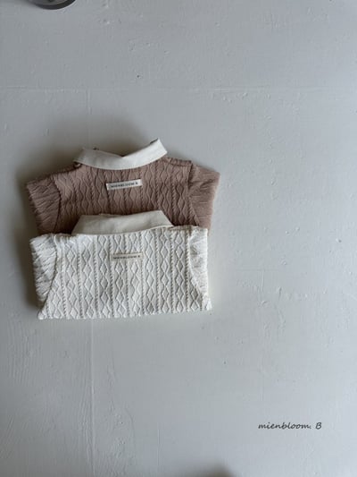 Bloom.b45｜(0m-18m) 有領壓紋包屁衣5