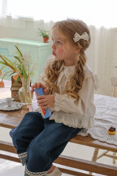 FLO31｜(75-140) 2色荷葉蕾絲翻領襯衫21