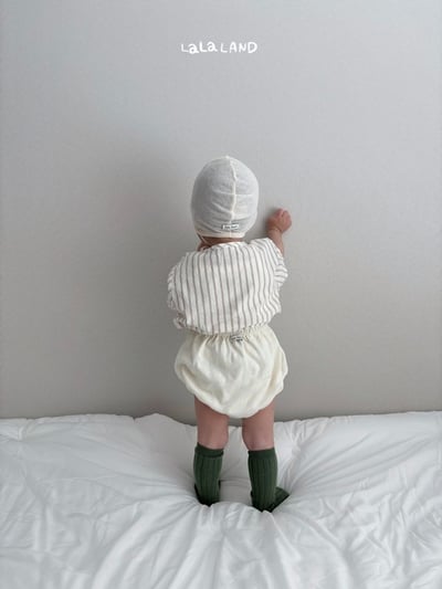 lala land16｜(3m-18m) 2色素面迷你燈籠褲11