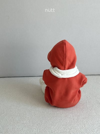 Nutt08｜(3m-16m) 簡約連帽包屁衣含圍巾4