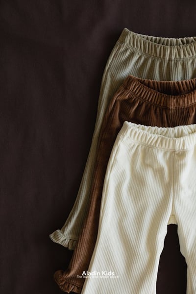 ALADIN02｜(75cm-114cm) 絲絨荷葉邊喇叭褲2