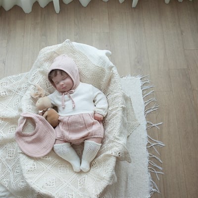 LEMONADE26｜(55cm-85cm) 2色撞色拼接包屁衣含帽子圍兜13