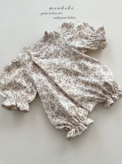 MONBEBE12｜(0m-6m) 荷葉滾邊北歐印花包屁衣4