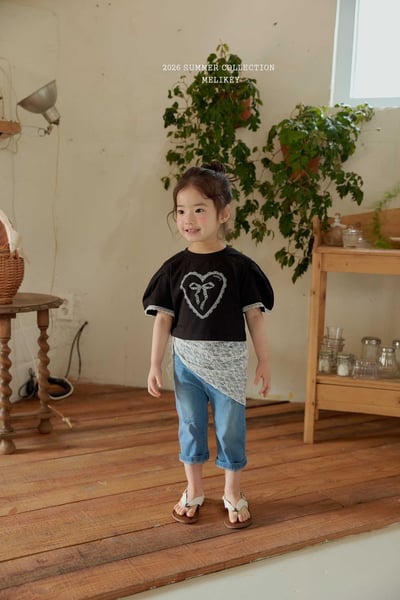 Melikey02｜(75-125cm) 蕾絲滾邊袖愛心短版上衣21