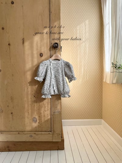 MONBEBE12｜(0m-6m) 荷葉滾邊北歐印花包屁衣7