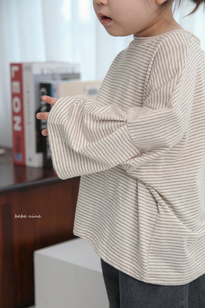 bebe nine08  (65-115) 2色條紋喇叭袖上衣13