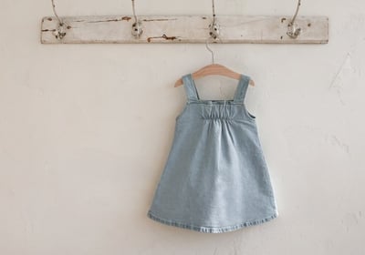 FLO48｜(75-140) 2色吊帶滾邊縫線牛仔裙25