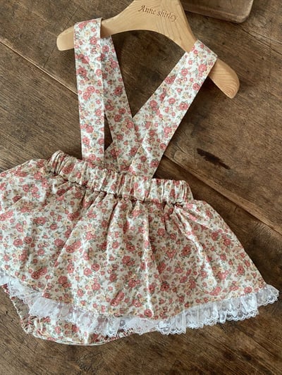 Anne Shirley21｜(3m-22m) 2色碎花玫瑰吊帶包屁裙6