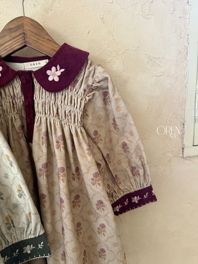 OREN08｜(85-120cm) 刺繡碎花撞色洋裝10
