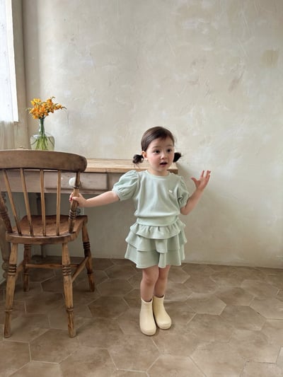 Azalea08｜(85-118cm) 公主袖蛋糕褲套裝8