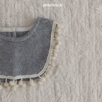 Bebe holic07｜(free) 絨球圍兜背心5