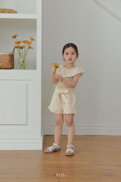 ROA30｜(6m-18m) 2色花邊緞帶短褲9