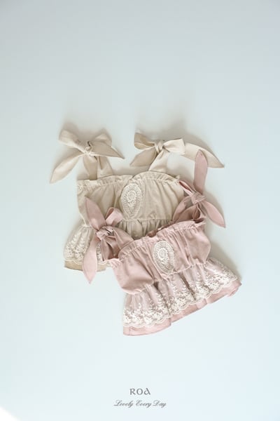 ROA16｜(6m-18m) 2色蕾絲荷葉波浪擺背心3