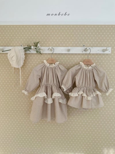 MONBEBE39｜(3m-24m) 格紋蕾絲滾邊洋裝包屁衣8