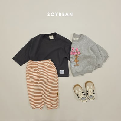 Soybean93｜(75cm-118cm) 小兔插畫印花休閒上衣5