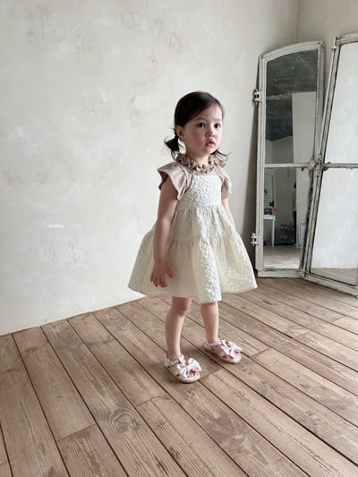 Azalea24｜(85-118cm) 氣質吊帶外裙12