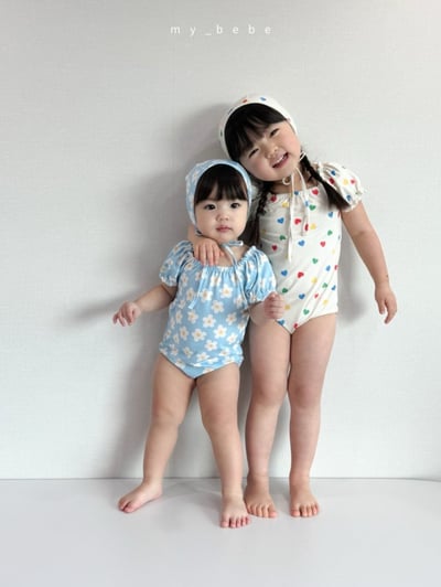 my_bebe02｜(75-105cm) 抓皺小花愛心泳衣含泳帽4