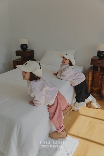 lala land50｜(free) 2色保暖護耳飛行綁帶帽14