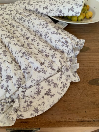 JE604｜(66cm-100cm) 紫碎花鋪棉包屁衣/傘狀外套5