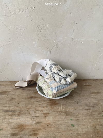 Bebe holic02｜(3m-18m) 素描背帶打底褲8