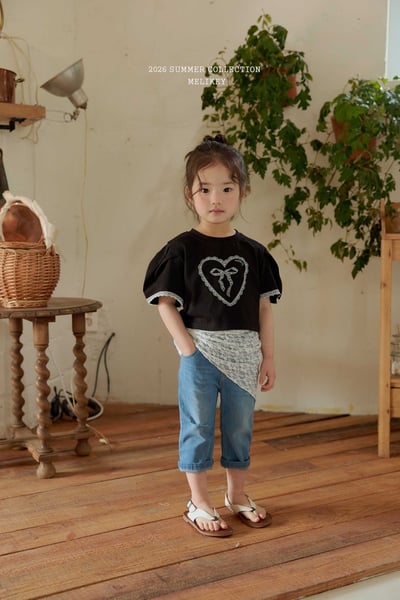 Melikey02｜(75-125cm) 蕾絲滾邊袖愛心短版上衣19