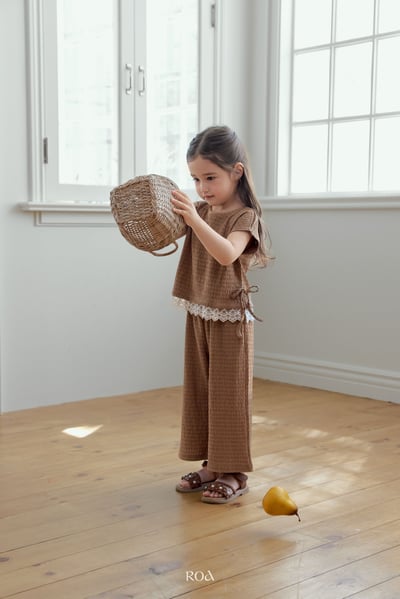 ROA04｜(6m-18m) 2色抓皺蕾絲滾邊套裝15