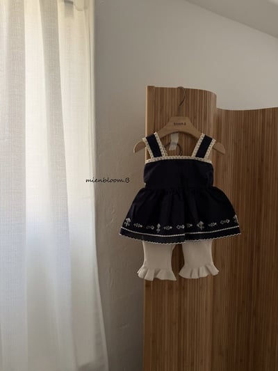 Bloom.b36｜(55cm-118cm) 蕾絲滾邊吊帶背心3