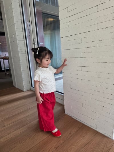 Color12｜(75-115cm) 捲邊愛心上衣10