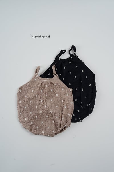 Bloom.b12｜(0m-18m) 肩帶抓皺印花包屁衣13