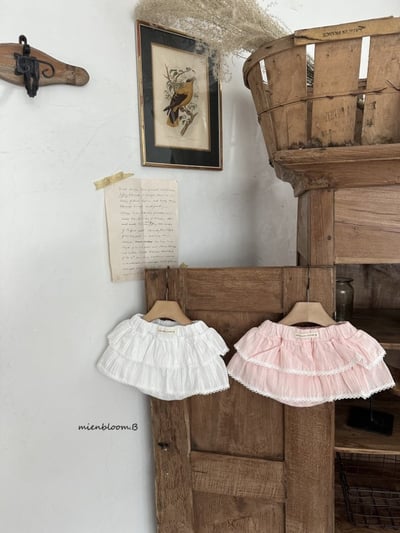 Bloom.b20｜(0m-18m) 層次荷葉裙包屁褲9