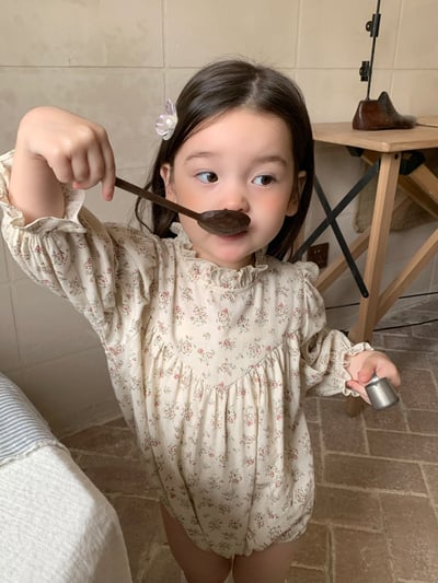 jenny bébé｜(66-90cm) 碎花褶皺立領包屁衣2