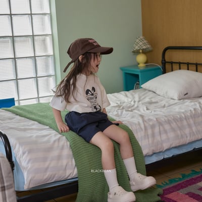 BEAN18｜(65-120cm) 看書兔兔上衣15