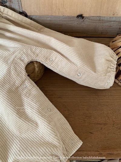 JE591｜(73-100cm) 蕾絲花邊連身褲/素面高領上衣3