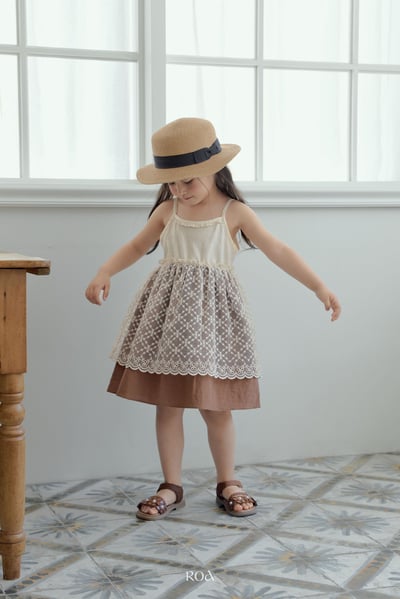 ROA12｜(6m-18m) 2色浪漫蕾絲無袖洋裝1