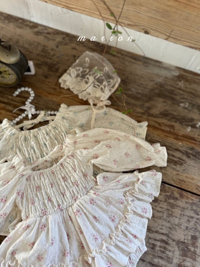 Marron38｜(-18m) 蕾絲花瓣綁帶帽6