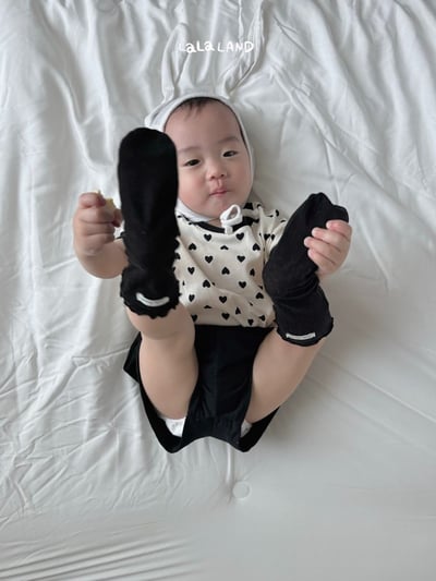 lala land07｜(3m-18m) 2色波點愛心上衣10