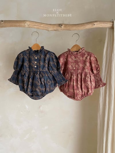 Monpetitbebe03｜(6m-18m) 古典荷葉立領公主袖包屁衣12