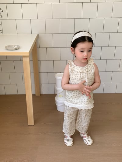 JE44｜(73-120cm) 碎花荷葉背心長褲套裝16