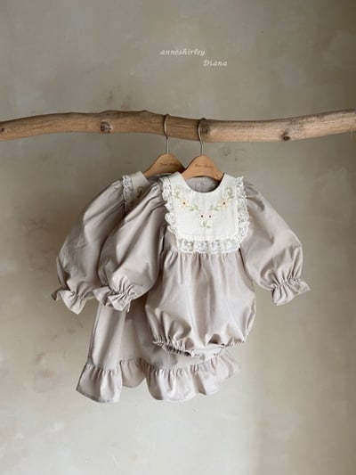 Anne Shirley04｜(3m-22m) 1色刺繡方領包屁衣5