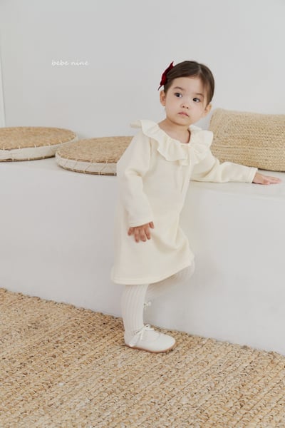 bebe nine33 (65cm-115cm) 3色荷葉摺邊洋裝10