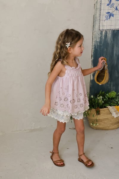 FLO10｜(75-140) 花邊鏤空細肩衣9