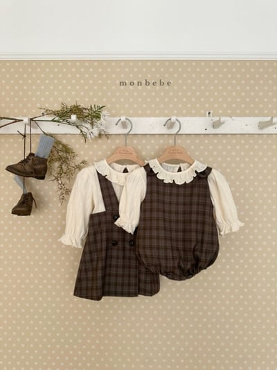 MONBEBE34｜(3m-24m) 排釦格紋吊帶包屁褲15